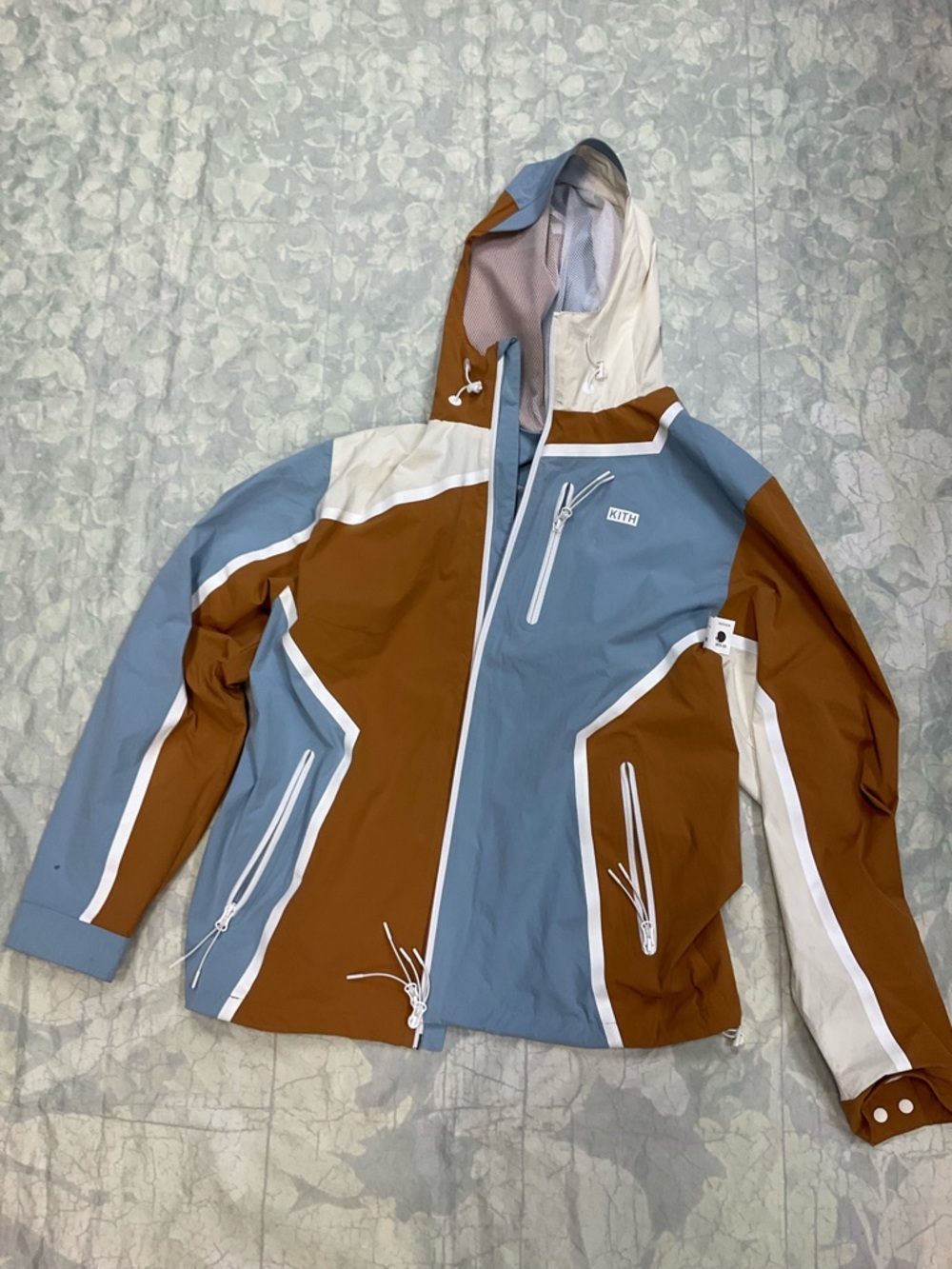 Kith Men's Colorblock Ski Jacket in Blue, Brown & White